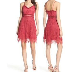 NEW FOXIEDOX Gloria Lace Minidress In Raspberry Size small Scalloped